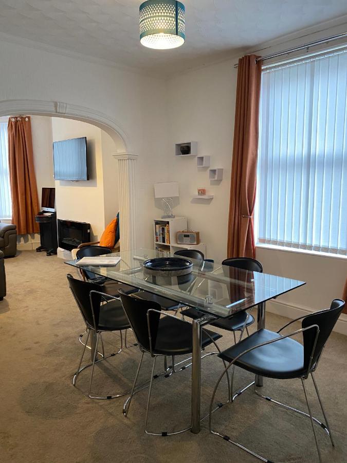 39 Cowley Road Villa Liverpool Dış mekan fotoğraf