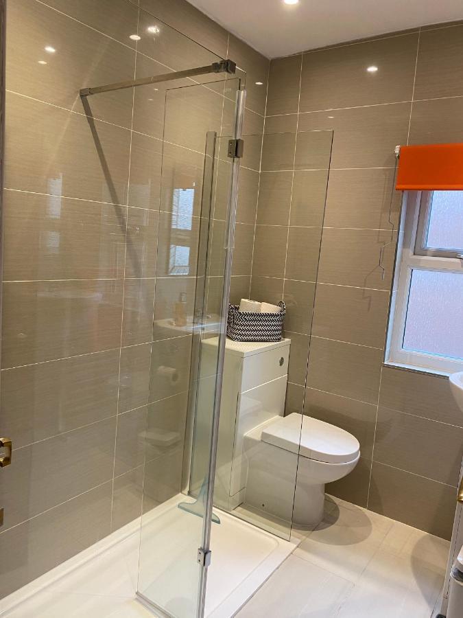 39 Cowley Road Villa Liverpool Dış mekan fotoğraf