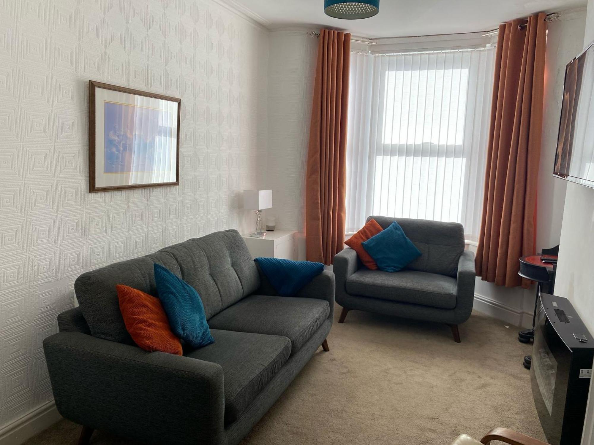 39 Cowley Road Villa Liverpool Dış mekan fotoğraf